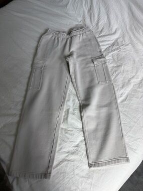 ARITZIA TNA Cozy Sweatfleece Mega Cargo Sweatpant